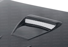 Cargar imagen en el visor de la galería, Seibon 04-08 Acura TL CW-Style Carbon Fiber Hood