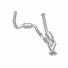 Cargar imagen en el visor de la galería, MagnaFlow Conv DF 06-07 Jeep Commander / 05-10 Grand Cherokee 5.7L Y-Pipe Assy (49 State)