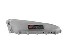 Cargar imagen en el visor de la galería, Skunk2 Ultra Race Series Side-Feed Plenum - K Series - 3.5L Volume 90mm Inlet