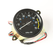 Cargar imagen en el visor de la galería, Omix Tachometer 4.0L &amp; 4.2L 87-91 Jeep Wrangler