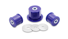 Cargar imagen en el visor de la galería, SuperPro 2011 BMW 128i Base Rear Differential Mount Bushing Set