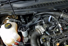 Cargar imagen en el visor de la galería, J&amp;L 2015-2024 Ford Edge Sport/ST Passenger Side Oil Separator 3.0 - Clear Anodized