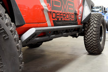 Cargar imagen en el visor de la galería, DV8 Offroad 2018+ Jeep Wrangler JL Tubular Rock Slider Step w/ Plated End Caps