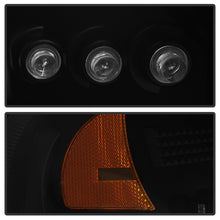 Cargar imagen en el visor de la galería, Spyder GMC Sierra 1500/2500 99-06 Projector Headlights LED Halo LED Blk Smke PRO-YD-CDE00-HL-BSM