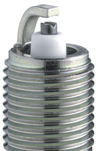 Cargar imagen en el visor de la galería, NGK Nickel Spark Plug Box of 4 (TR5)