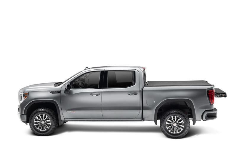 Extang 2019 Chevy/GMC Silverado/Sierra 1500 (New Body Style - 5ft 8in) Xceed