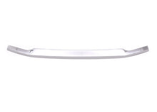 Cargar imagen en el visor de la galería, AVS 02-09 Chevy Trailblazer Aeroskin Low Profile Hood Shield - Chrome