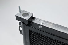 Cargar imagen en el visor de la galería, CSF G8X M3/M4/M2 High Performance Engine Oil Cooler