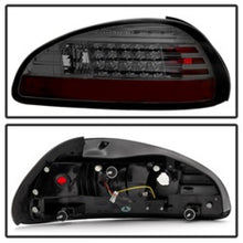 Cargar imagen en el visor de la galería, Spyder Pontiac Grand Prix 97-03 LED Tail Lights Smoke ALT-YD-PGP97-LED-SM