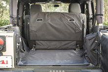 Cargar imagen en el visor de la galería, Rugged Ridge C3 Cargo Cover 2-Door w/Subwoofer 07-14 Jeep Wrangler