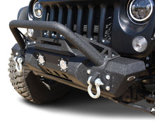 Cargar imagen en el visor de la galería, DV8 Offroad 07-18 Jeep Wrangler JK/JL FS-11 Stubby Mid Length Steel Front Bumper w/ Winch Plate
