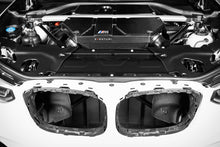 Cargar imagen en el visor de la galería, Eventuri BMW F97/F98 Carbon Air Box Lid w/ Replacement Filters and Carbon Scoops