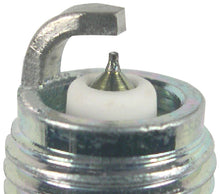 Cargar imagen en el visor de la galería, NGK Laser Iridium Spark Plug Box of 4 (IMR8C-9H)