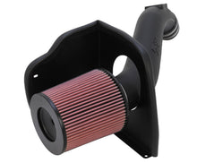 Cargar imagen en el visor de la galería, K&amp;N 01-04 Chevy Silverado HD V8-6.6L Performance Intake Kit