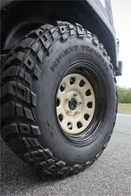 Cargar imagen en el visor de la galería, Rugged Ridge Black D-Window Wheel 17x9-in 5x5-In bolt pattern