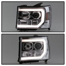 Load image into Gallery viewer, Spyder GMC Sierra 1500/2500/3500 07-13 V2 Projector Headlights - Chrome PRO-YD-GS07V2-LBDRL-C