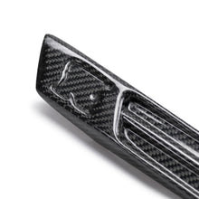 Cargar imagen en el visor de la galería, Seibon 09-10 Nissan GTR R35 Carbon Fiber Fender Duct Logos (Pair)