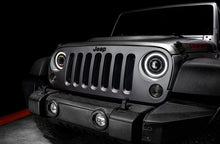 Cargar imagen en el visor de la galería, ORACLE Lighting 0718 Jeep Wrangler JK Oculus 7in Switchback Bi-LED Projector Headlights