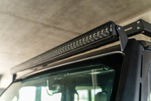 Cargar imagen en el visor de la galería, DV8 Offroad 2018+ Jeep Wrangler JL Light Bar Mount