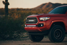 Cargar imagen en el visor de la galería, Rigid Industries Toyota Tacoma - 2016-2017 - 30in SR-Series Bumper Mount Kit