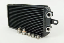 Cargar imagen en el visor de la galería, CSF 65-89 Porsche 911 / 930 OEM+ High-Performance Oil Cooler