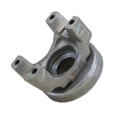 Cargar imagen en el visor de la galería, Yukon Gear Yoke For 98+ GM 9.5in w/ A 1350 U/Joint Size and Triple Lip Design