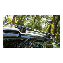 Cargar imagen en el visor de la galería, Curt 53-3/8in Aluminum Universal Roof Rack Crossbars