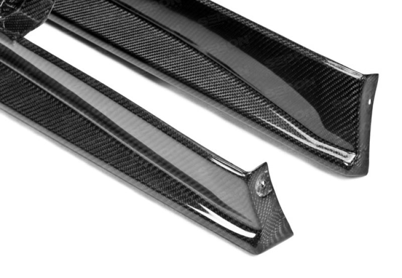 Seibon 11-13 Nissan GTR R35 VS-Style Carbon Fiber Side Skirts (Pair)