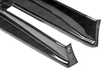 Cargar imagen en el visor de la galería, Seibon 11-13 Nissan GTR R35 VS-Style Carbon Fiber Side Skirts (Pair)