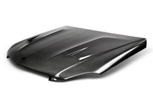 Cargar imagen en el visor de la galería, Seibon 12-14 Mercedes Benz C63 GT-Style Carbon Fiber Hood