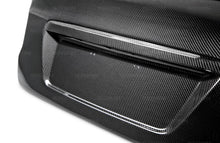 Cargar imagen en el visor de la galería, Seibon 2015+ Subaru Impreza WRX/STI C Style Carbon Fiber Trunk Lid