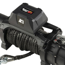 Cargar imagen en el visor de la galería, Rugged Ridge Trekker S10 Winch 10000lb Rope Wireless