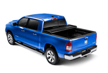 Cargar imagen en el visor de la galería, Lund 02-17 Dodge Ram 1500 (5.5ft. Bed) Genesis Elite Tri-Fold Tonneau Cover - Black