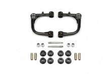 Cargar imagen en el visor de la galería, Fabtech 15-21 Toyota Tacoma 2WD/4WD 6 Lug 3in Uniball Upper Control Arm Kit