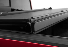 Cargar imagen en el visor de la galería, BAK 19-20 Chevy Silverado (New Body Style) 5ft 8in Bed BAKFlip MX4 Matte Finish