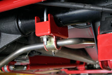 Cargar imagen en el visor de la galería, UMI Performance Aftermarket Rear End Sway Bar Installation Kit- 3in Axle Tubes