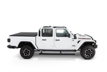 Cargar imagen en el visor de la galería, AMP Research 20-24 Jeep JT Gladiator (Launch/Overlnd/Rubicon/Sport/Sport S) PowerStep XL - Black
