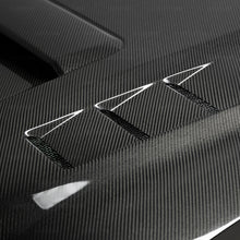 Cargar imagen en el visor de la galería, Seibon 2018+ Toyota Tacoma TS-Style Carbon Fiber Hood