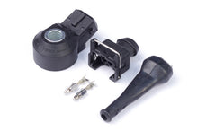 Cargar imagen en el visor de la galería, Haltech Genuine Bosch Knock Sensor 8mm (5/16in) Mounting Bolt (Incl Plug &amp; Pins)