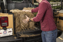 Cargar imagen en el visor de la galería, Rugged Ridge C3 Cargo Cover W/O Subwoofer 07-18 Jeep Wrangler JKU 4 Door