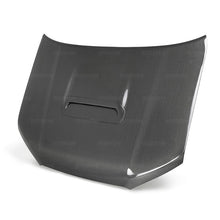 Cargar imagen en el visor de la galería, Seibon 16-19 Toyota 4Runner TR Carbon Fiber Hood