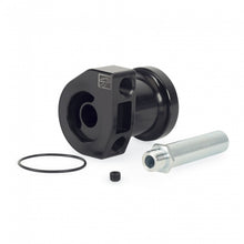 Cargar imagen en el visor de la galería, Skunk2 2013 BRZ Oil Filter Sandwich Adapter (For P/N 626-12-0050)