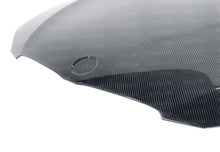 Cargar imagen en el visor de la galería, Seibon 10-12 BMW 3 Series E92 2DR LCI OEM-Style Carbon Fiber Hood