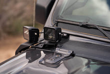 Cargar imagen en el visor de la galería, DV8 Offroad 18-22 Jeep Gladiator JT Cowl Light Bar Bracket