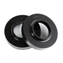 Cargar imagen en el visor de la galería, Rugged Ridge Front Spacer Leveling Kit 0.75in 07-18 Jeep Wrangler JK