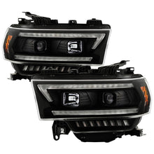 Cargar imagen en el visor de la galería, Spyder 19-22 Dodge Ram 2500 (Halogen Only) Projector Headlights - Black PRO-YD-DR19HDHALSI-SEQ-BK