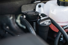 Cargar imagen en el visor de la galería, Corsa 2019-2025 Silverado/Sierra &amp; 2021-2025 Tahoe/Suburban/Yukon/Denali Aluminum Oil Catch Can