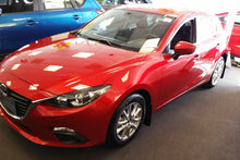 Cargar imagen en el visor de la galería, Rally Armor 14-18 Mazda3 Black UR Mud Flap w/White Logo