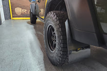 Cargar imagen en el visor de la galería, Rally Armor 19-25 Jeep JT Gladiator (Mojave/Rubicon) Black Mud Flap w/Grey Logo