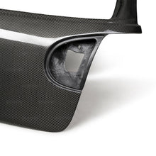 Cargar imagen en el visor de la galería, Seibon 06-09 Volkswagegn Golf GTI OEM Carbon Fiber Trunk Lid